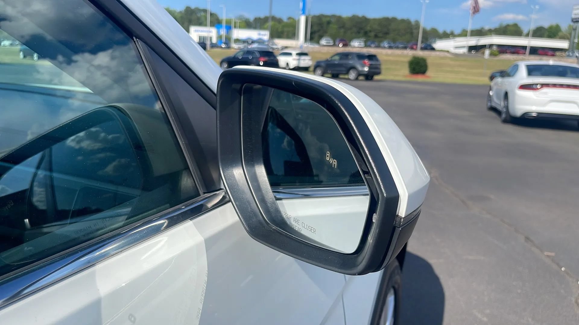 Used 2019 Volkswagen Atlas SE w/ Panoramic Sunroof Package FWD image 26