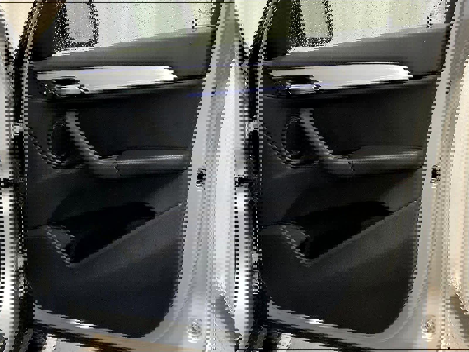 Used 2021 BMW X1 xDrive28i w/ Convenience Package image 12