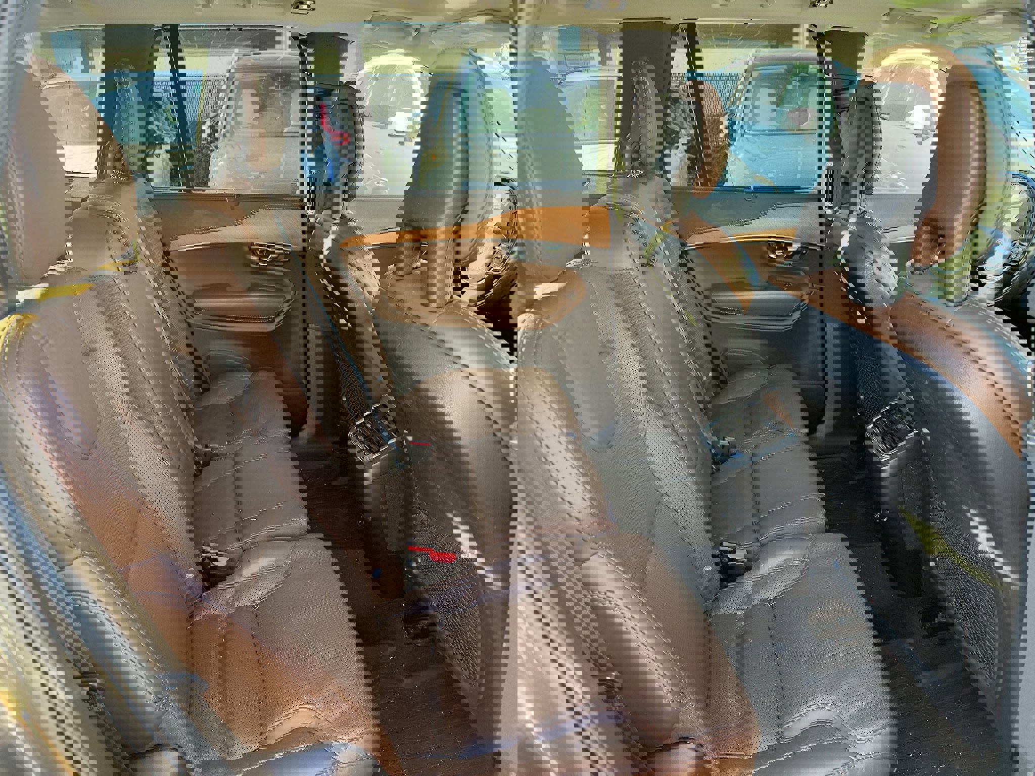 Used 2020 Volvo XC90 T6 Inscription w/ Protection Package image 32