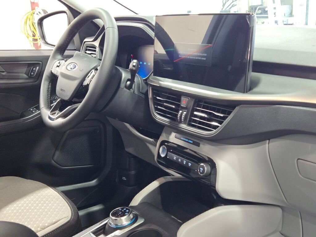 New 2026 Ford Escape Active w/ Tech Pack #1 image 8
