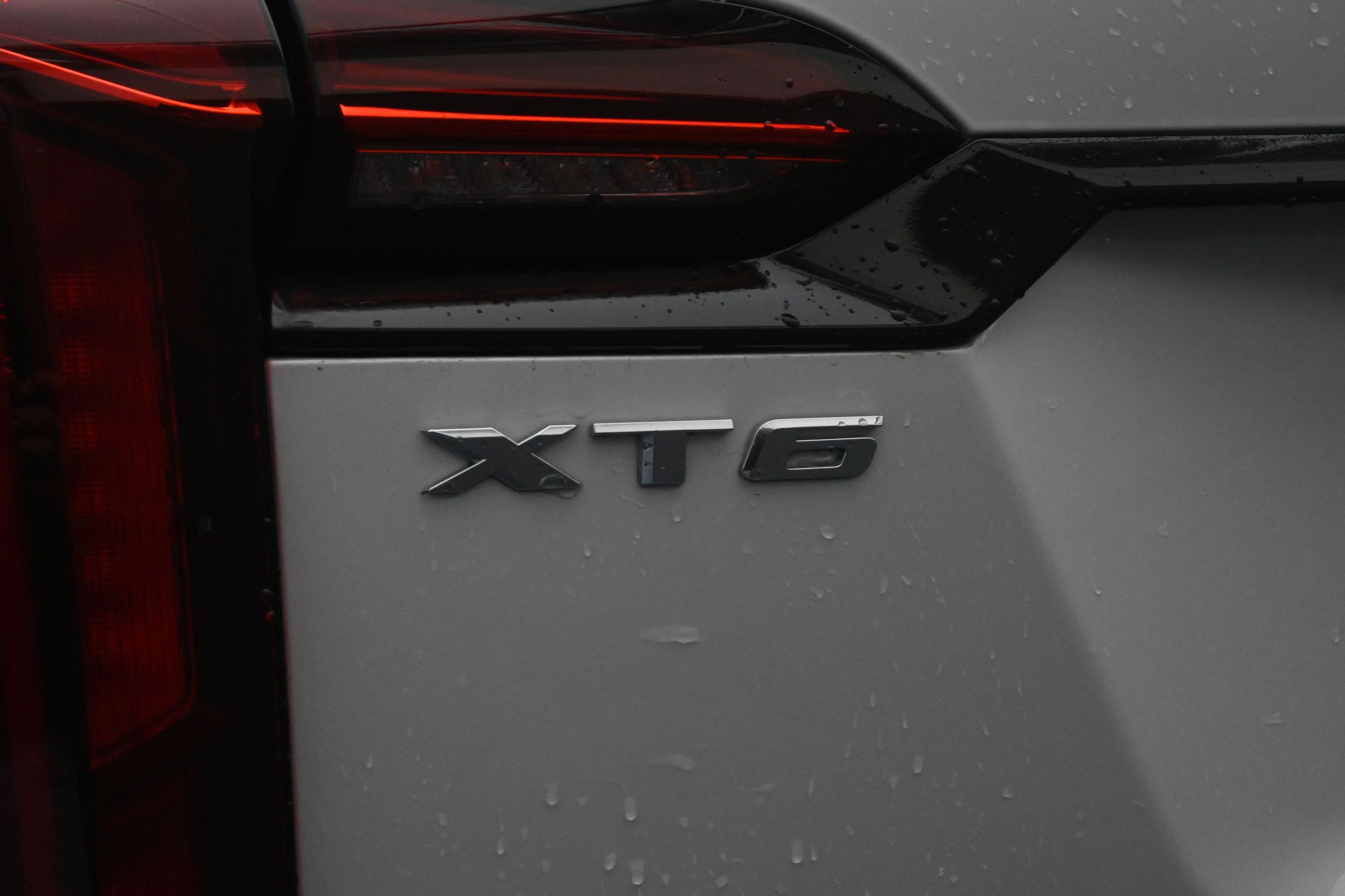 Used 2023 Cadillac XT6 Premium Luxury w/ Technology Package FWD image 12