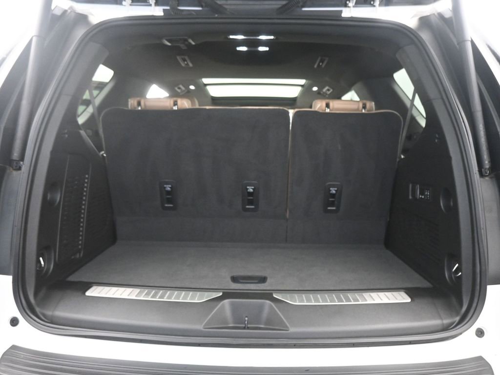 Used 2024 Chevrolet Tahoe Premier image 8