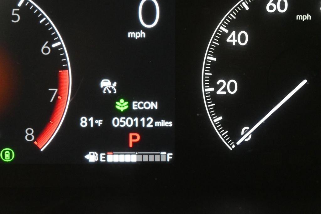 Used 2025 Honda CR-V LX image 11