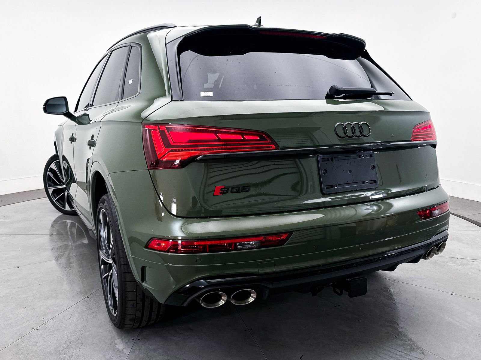 Used 2022 Audi SQ5 Premium Plus AWD/4WD image 11