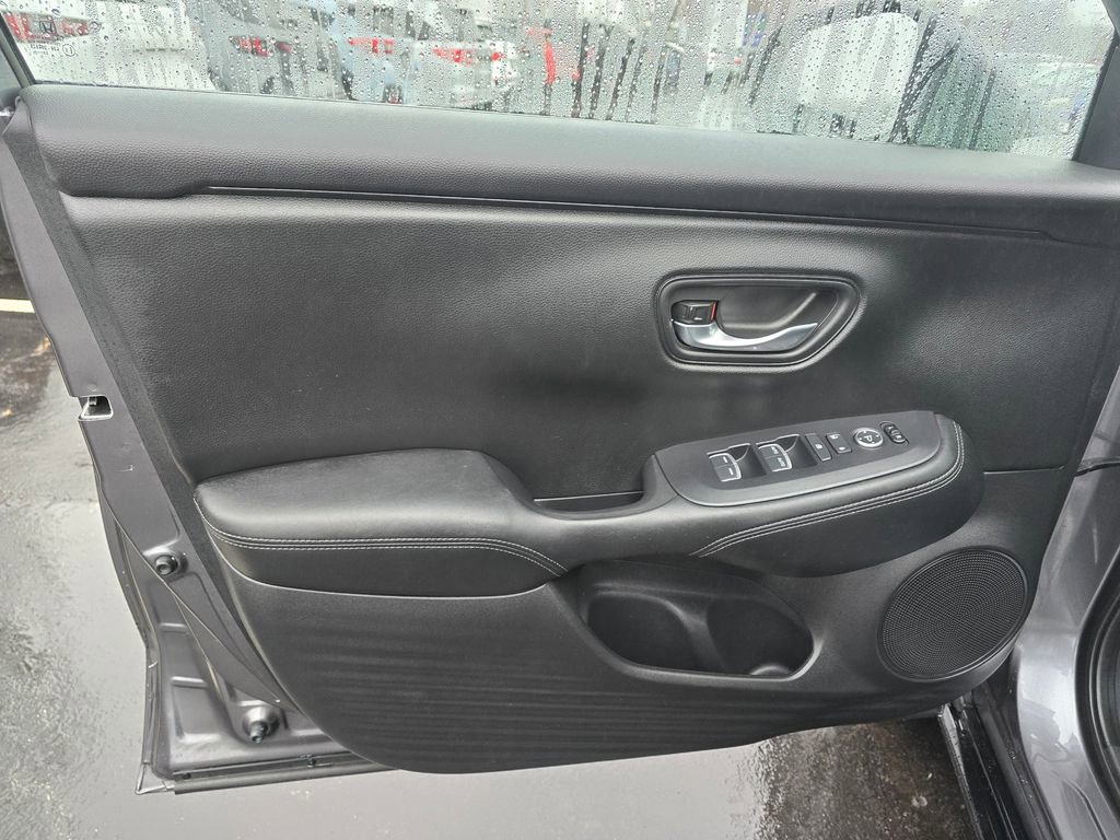 Used 2024 Honda HR-V EX-L image 16