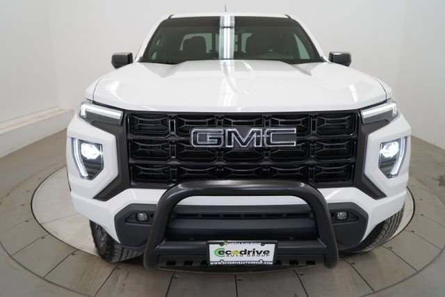 Used 2025 GMC Canyon Elevation w/ Convenience Package image 2