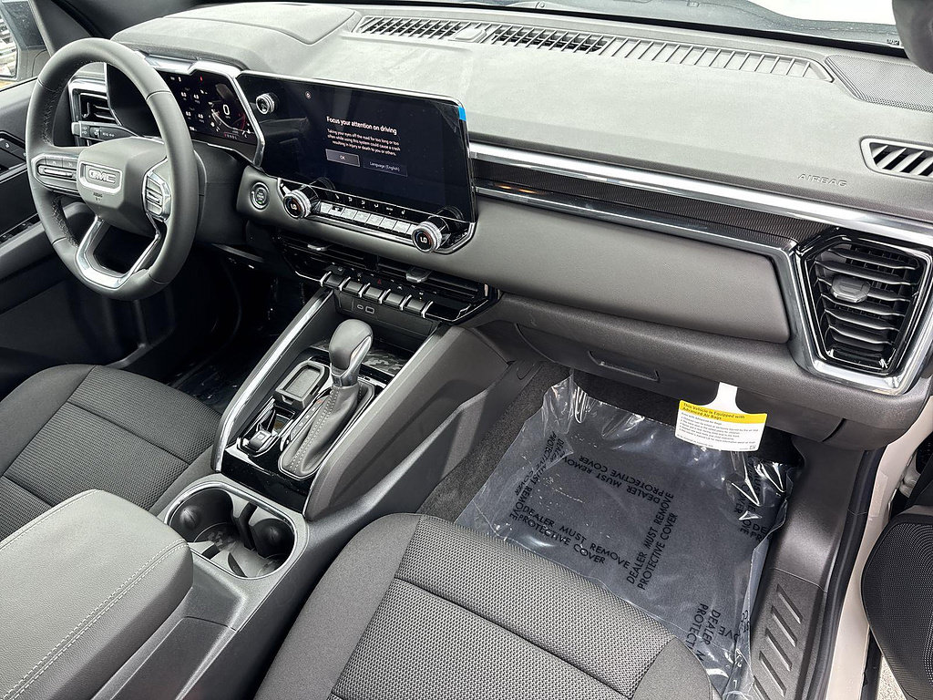New 2026 GMC Canyon Elevation w/ Convenience Package RWD image 4