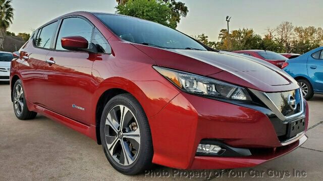 Used 2019 Nissan Leaf SV w/ SV Technology Package image 8