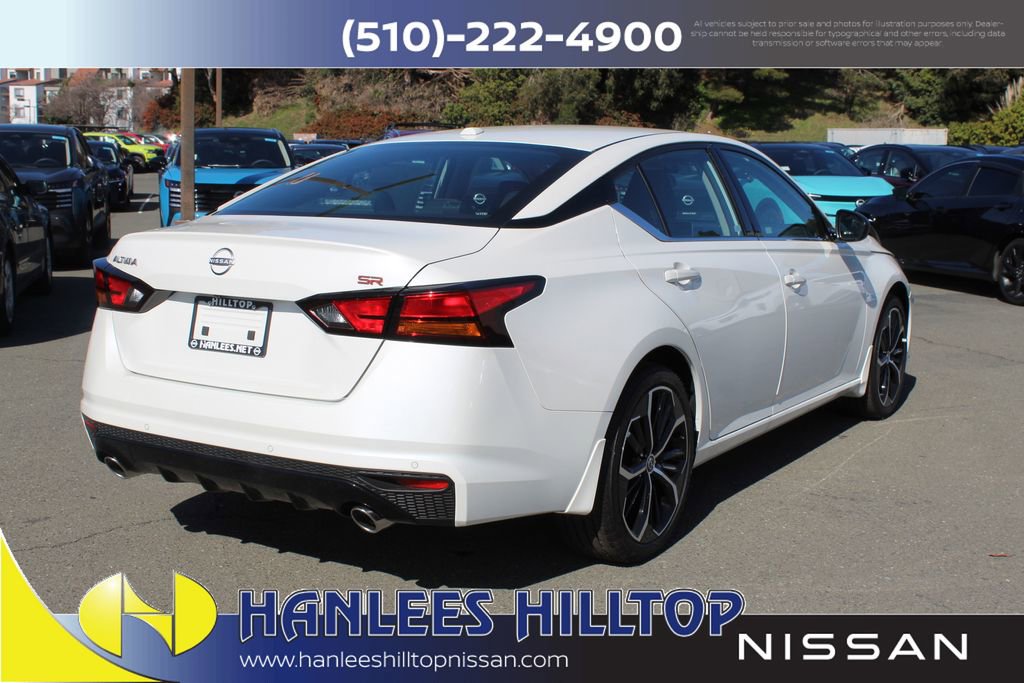 New 2025 Nissan Altima 2.5 SR image 7