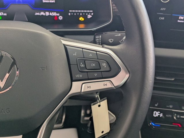 Used 2025 Volkswagen Jetta Sport image 20