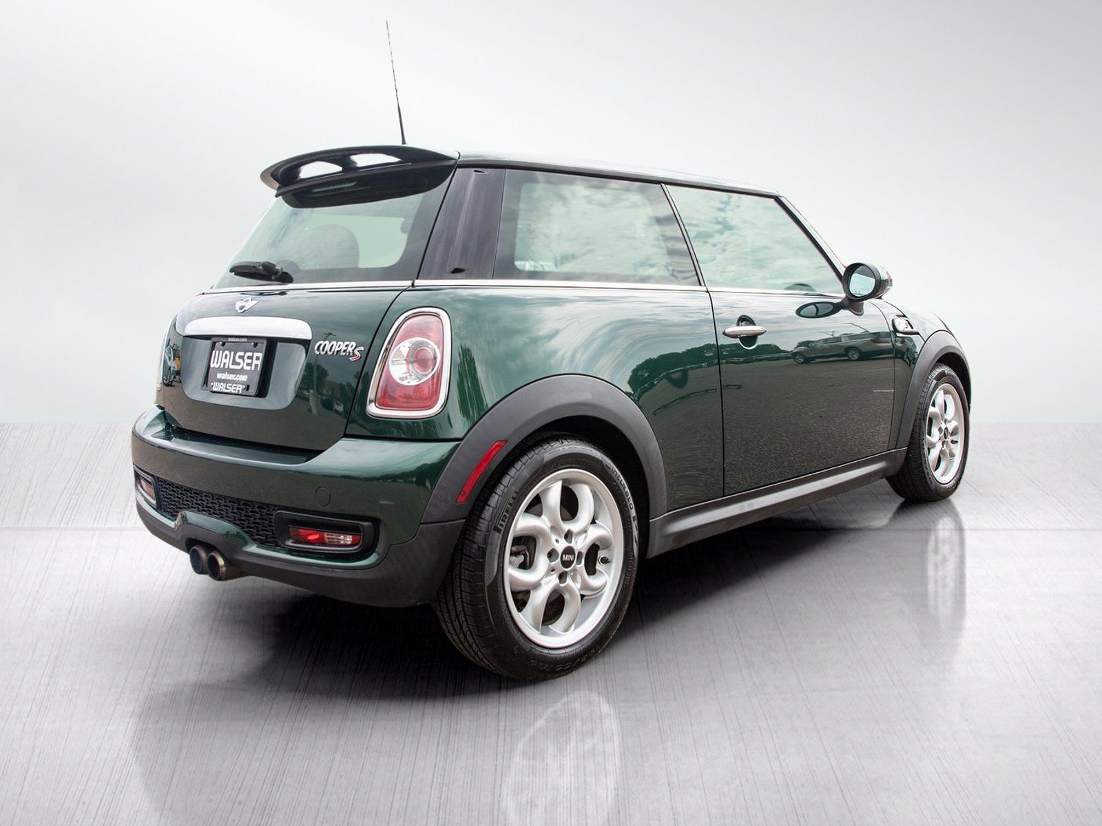Used 2011 MINI Cooper S FWD image 5