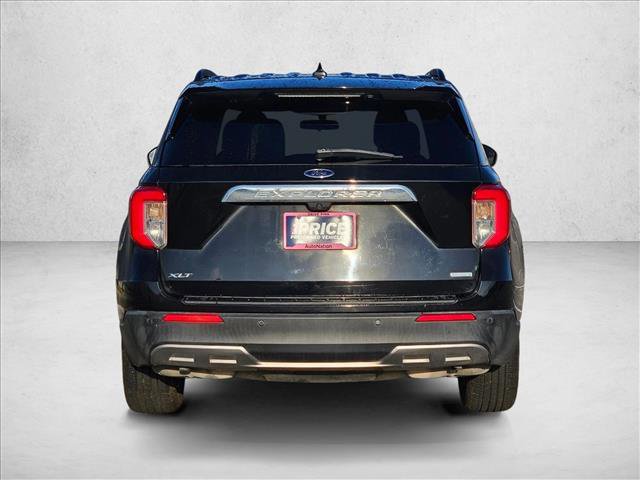 Used 2020 Ford Explorer XLT w/ Equipment Group 202A image 7