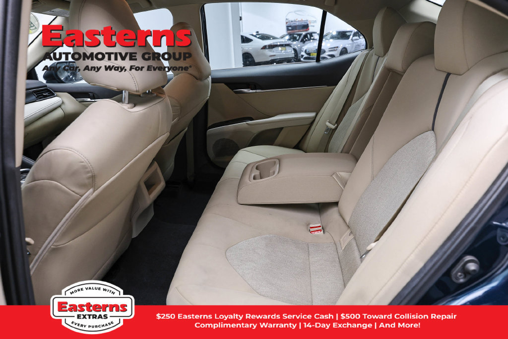 Used 2021 Toyota Camry LE FWD image 21