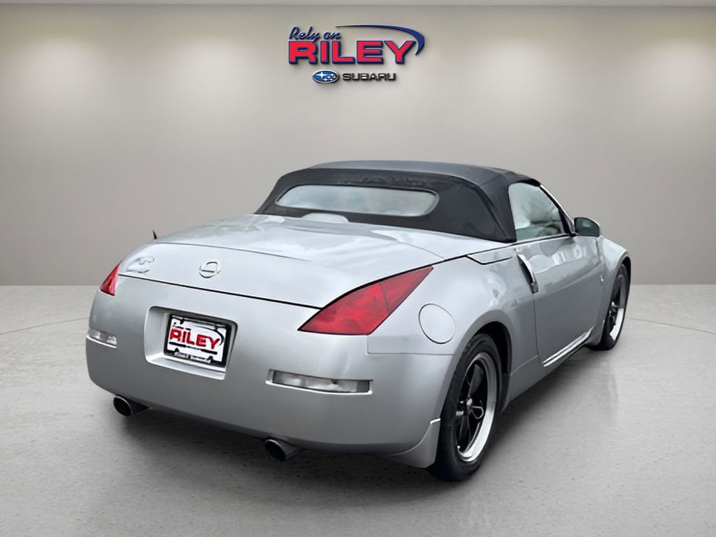 Used 2005 Nissan 350Z Enthusiast RWD video 2