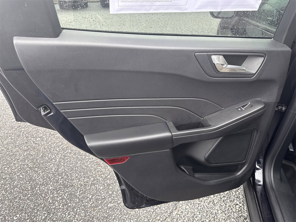 Used 2021 Ford Escape SEL w/ Class II Trailer Tow Package image 22