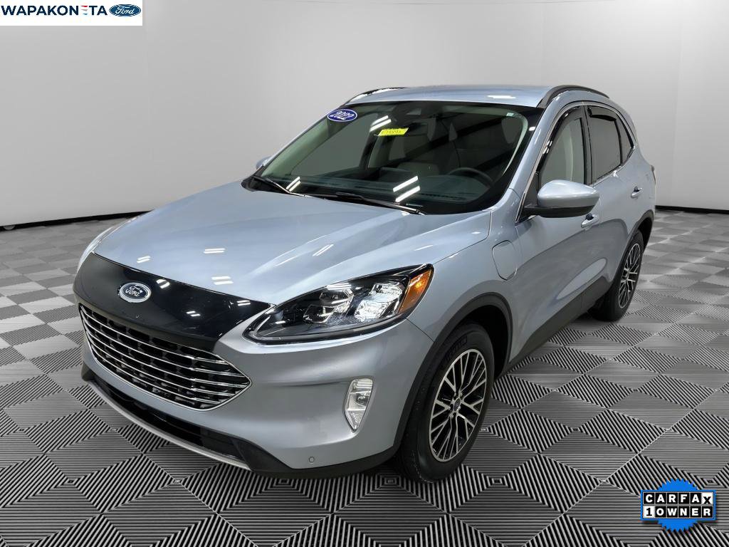 Certified 2022 Ford Escape Titanium w/ Class II Trailer Tow Package image 1