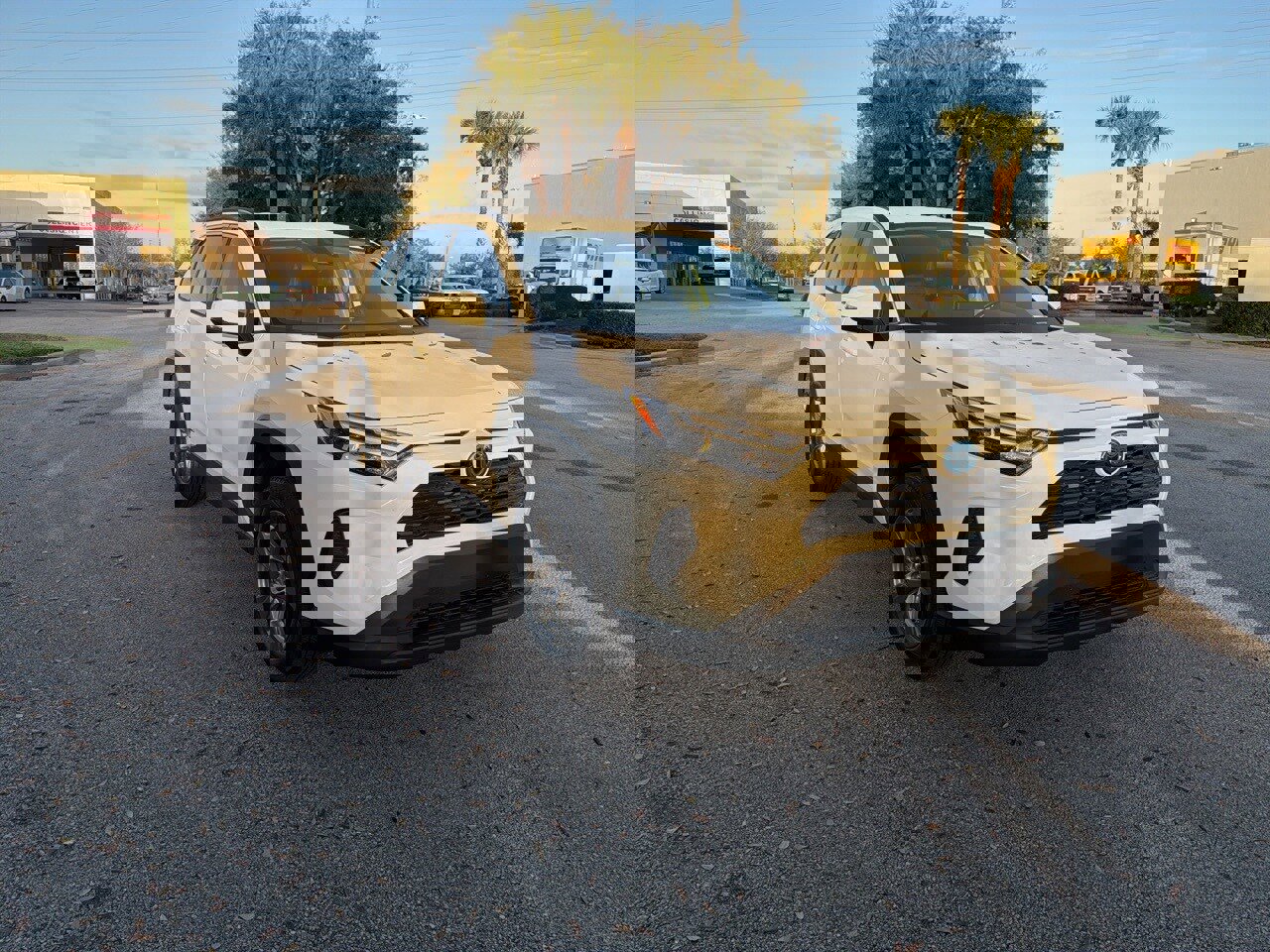 Used 2024 Toyota RAV4 LE image 7