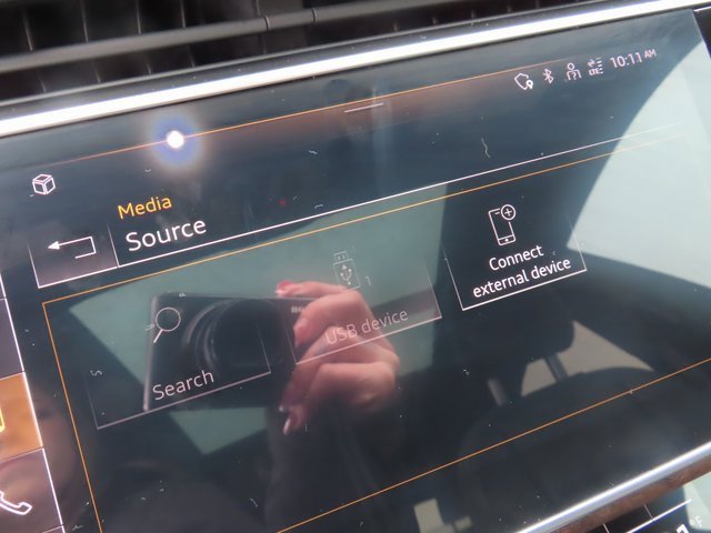 Used 2023 Audi Q8 Premium Plus w/ Premium Plus Package image 25