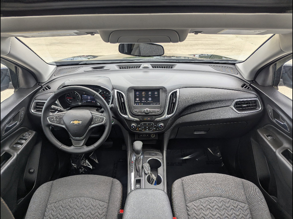 Used 2023 Chevrolet Equinox LT AWD/4WD image 25
