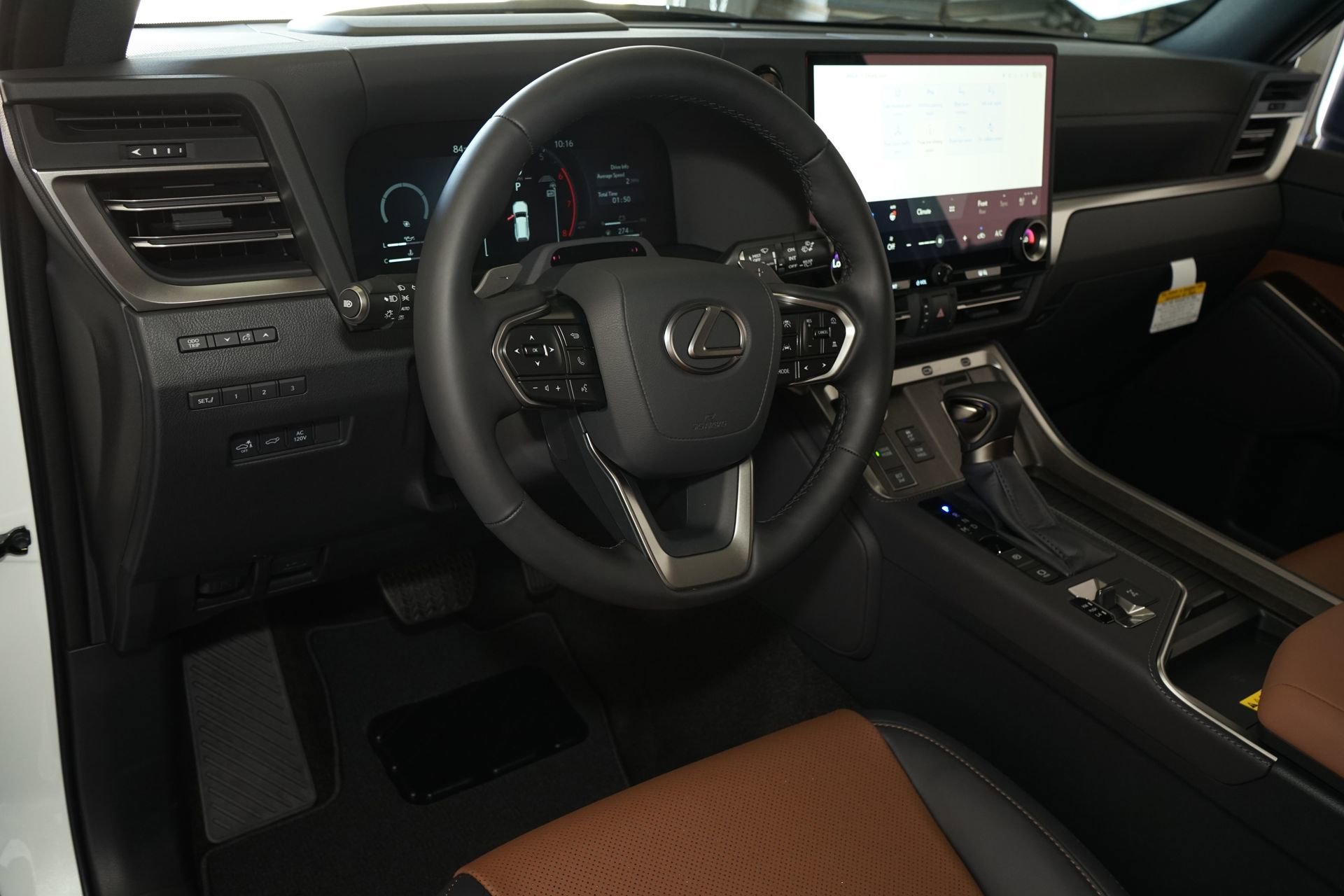 Used 2026 Lexus GX 550 w/ Cold Area Package image 7