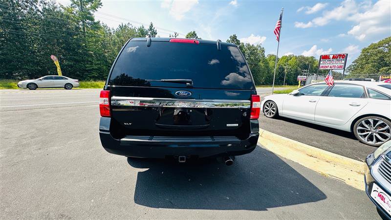Used 2016 Ford Expedition XLT w/ Equipment Group 201A image 5