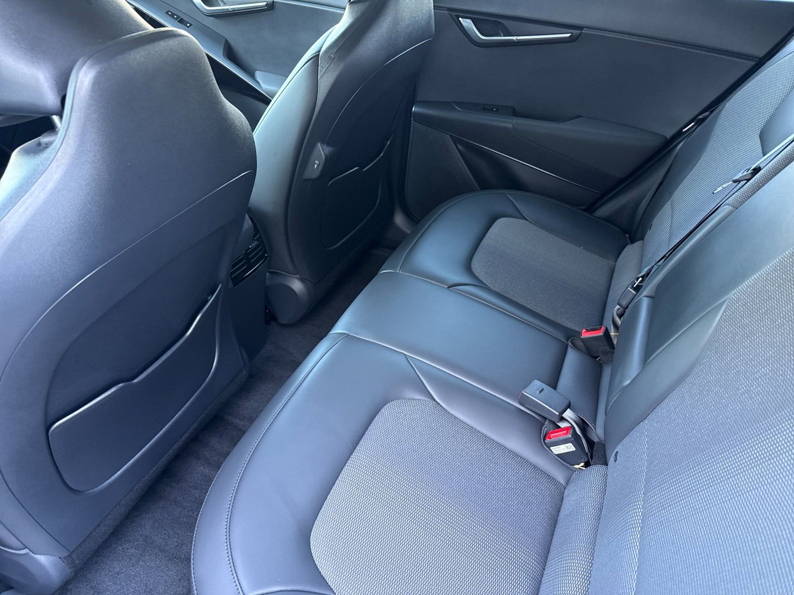 New 2026 Kia Niro Wind FWD image 38