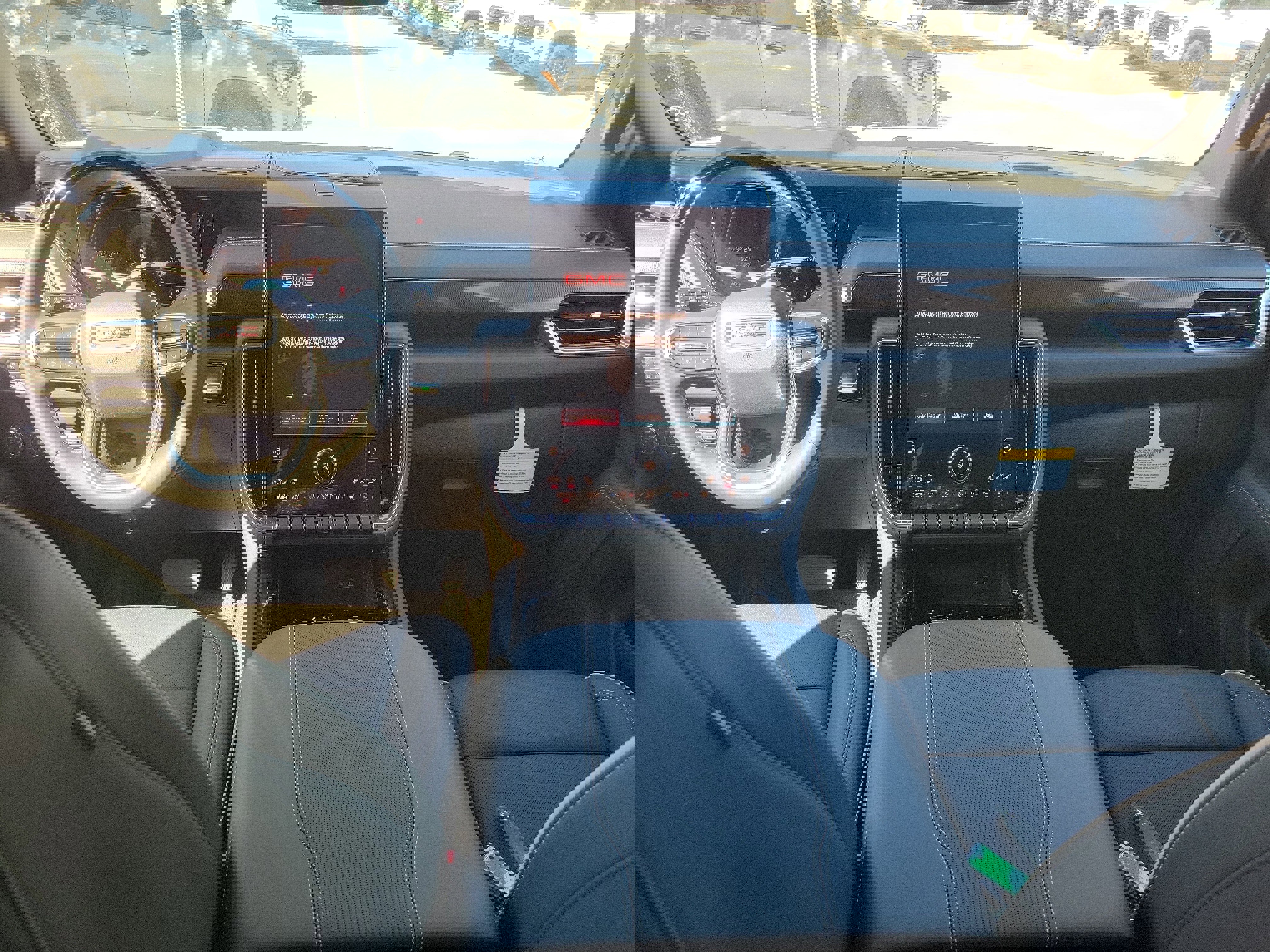 New 2026 GMC Yukon Elevation image 7