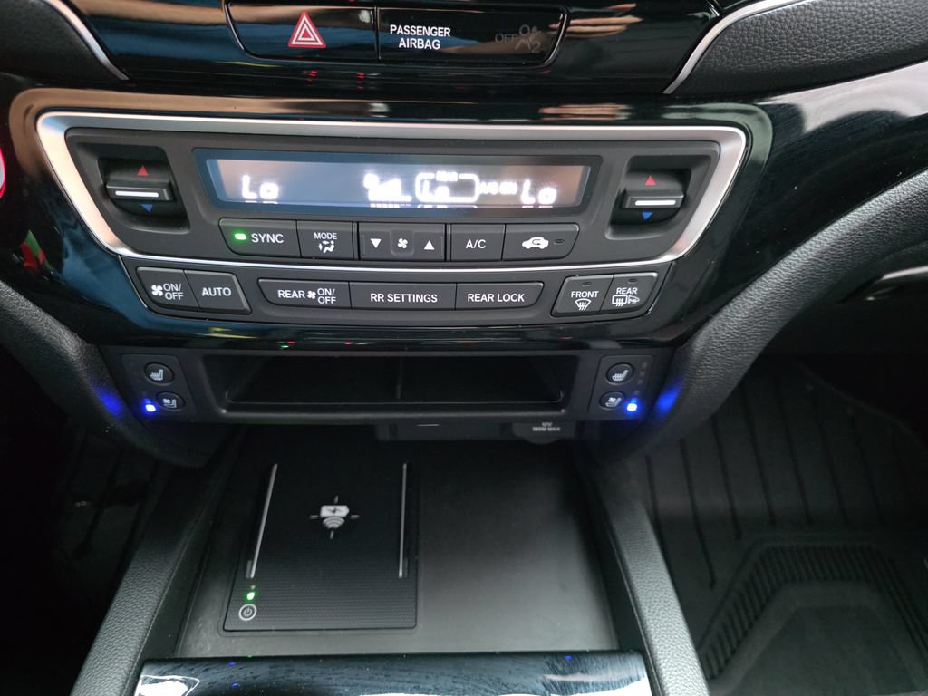 Used 2024 Honda Ridgeline Black Edition image 32