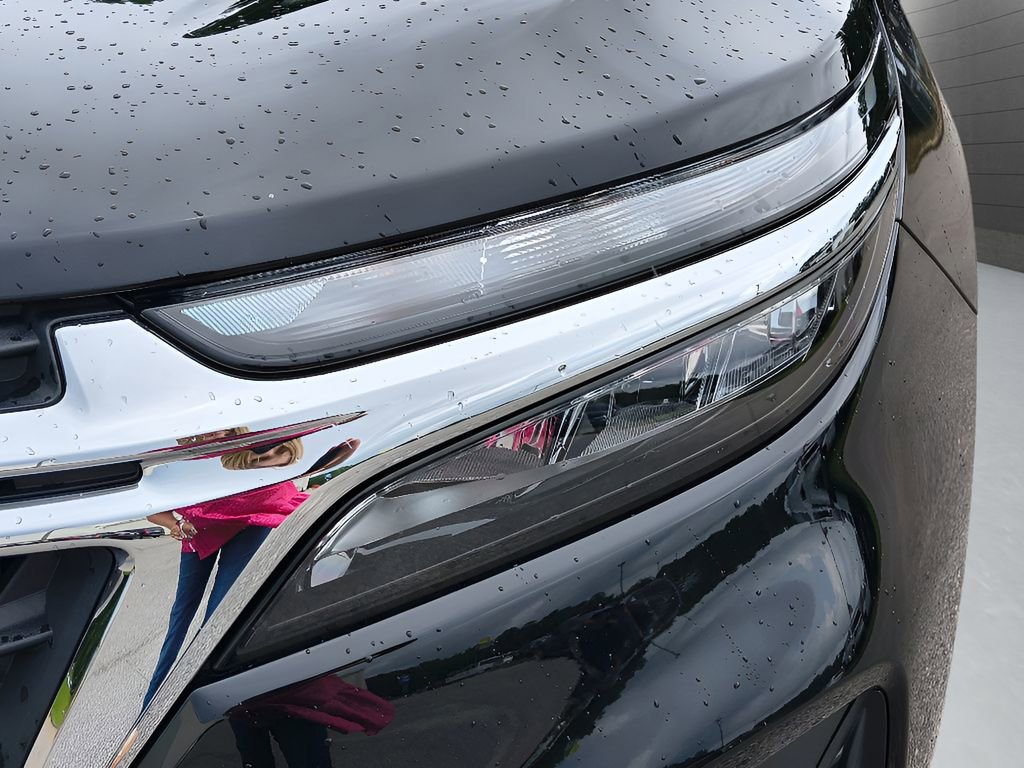 Used 2024 Chevrolet Equinox LS w/ LS Convenience Package image 30