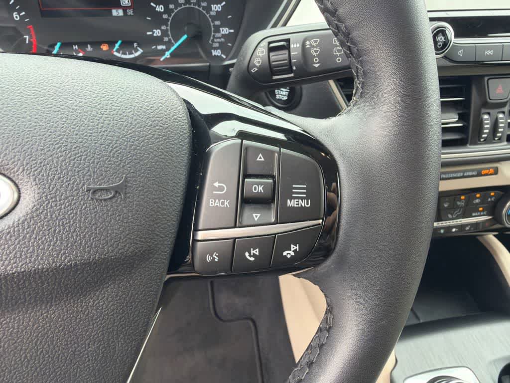 Used 2022 Ford Escape SEL FWD image 25