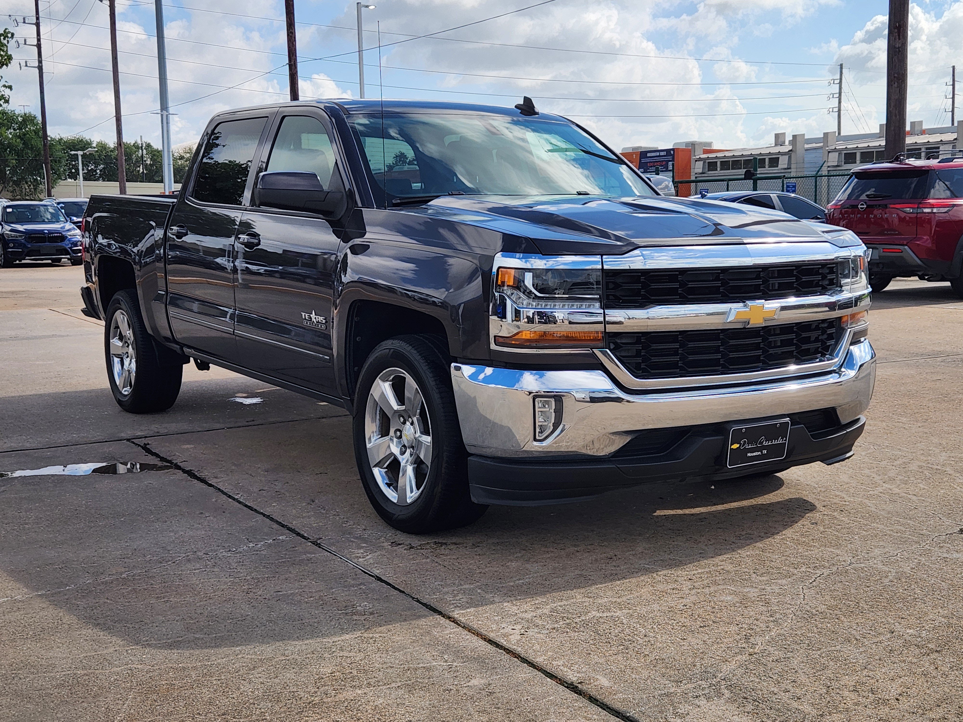 Used 2016 Chevrolet Silverado 1500 LT w/ Texas Edition RWD image 4