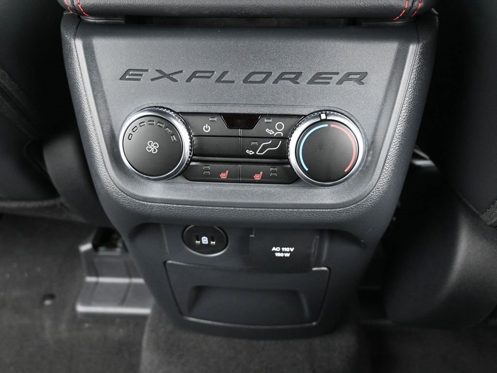 New 2026 Ford Explorer ST-Line w/ ST-Line Street Pack image 14