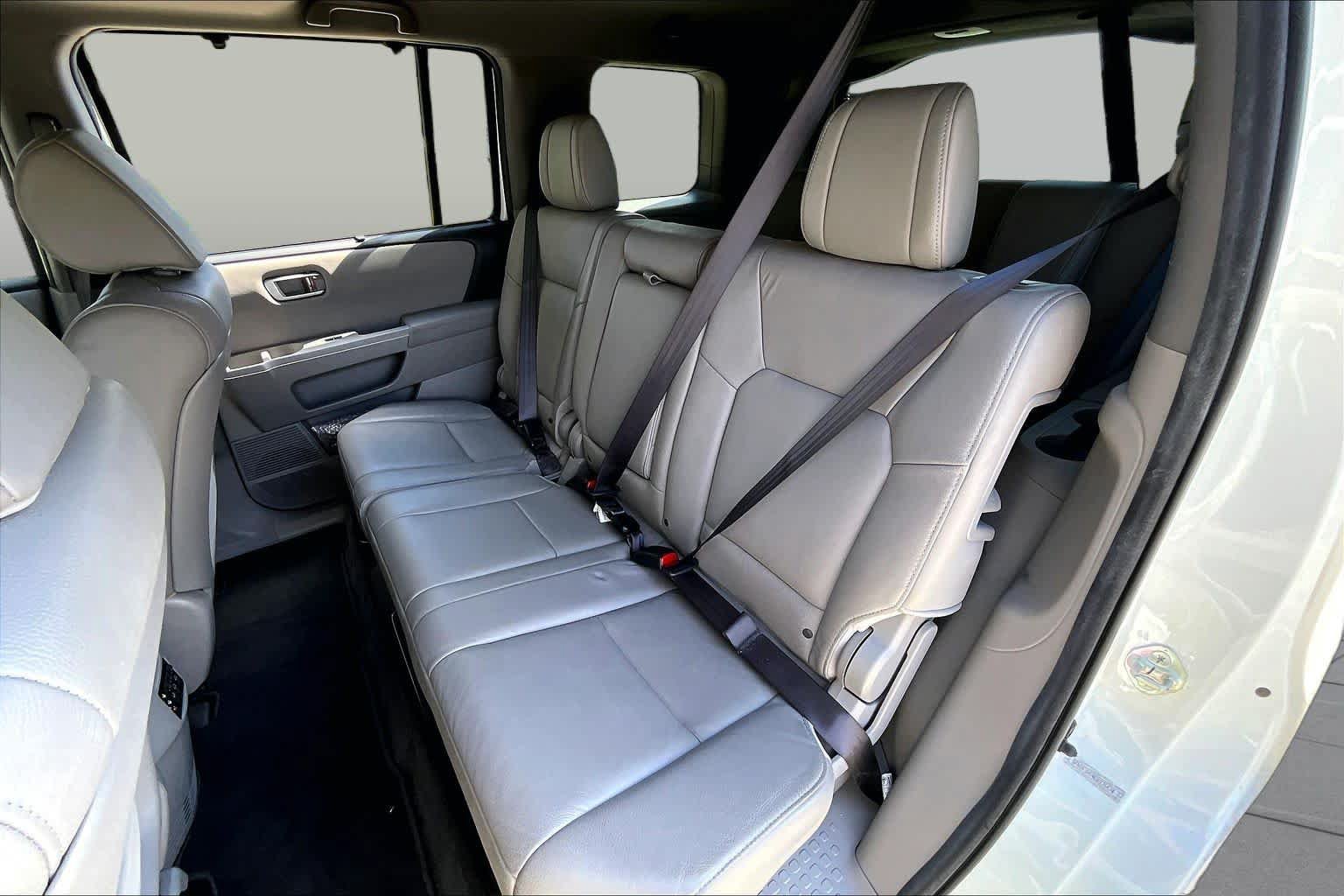 Used 2012 Honda Pilot Touring image 19