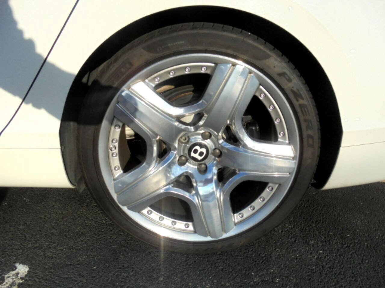 Used 2016 Bentley Flying Spur V8 image 22