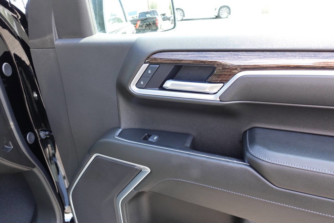 Used 2025 GMC Sierra 1500 Elevation AWD/4WD image 35