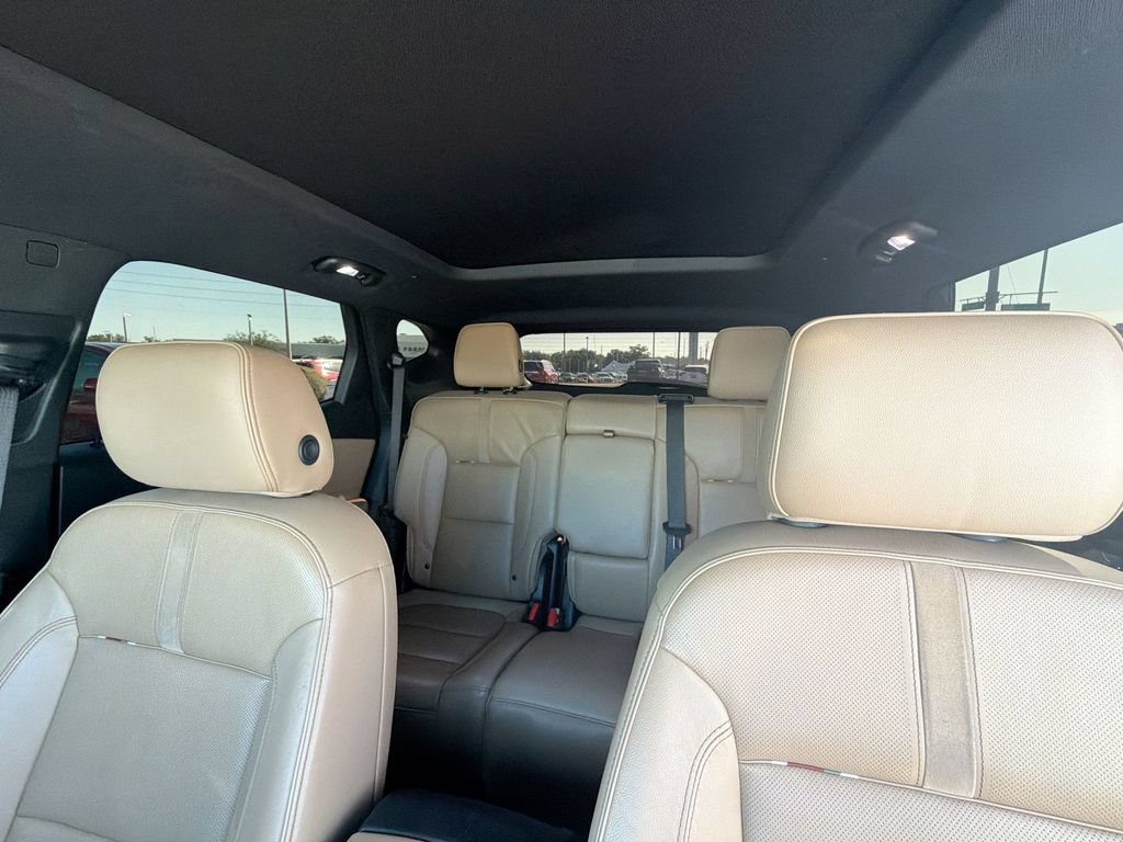 Used 2019 Chevrolet Blazer Premier w/ Sun and Wheels Package FWD image 28