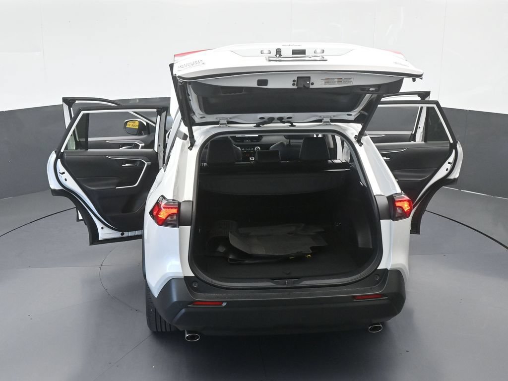 Used 2025 Toyota RAV4 XLE Premium FWD image 64
