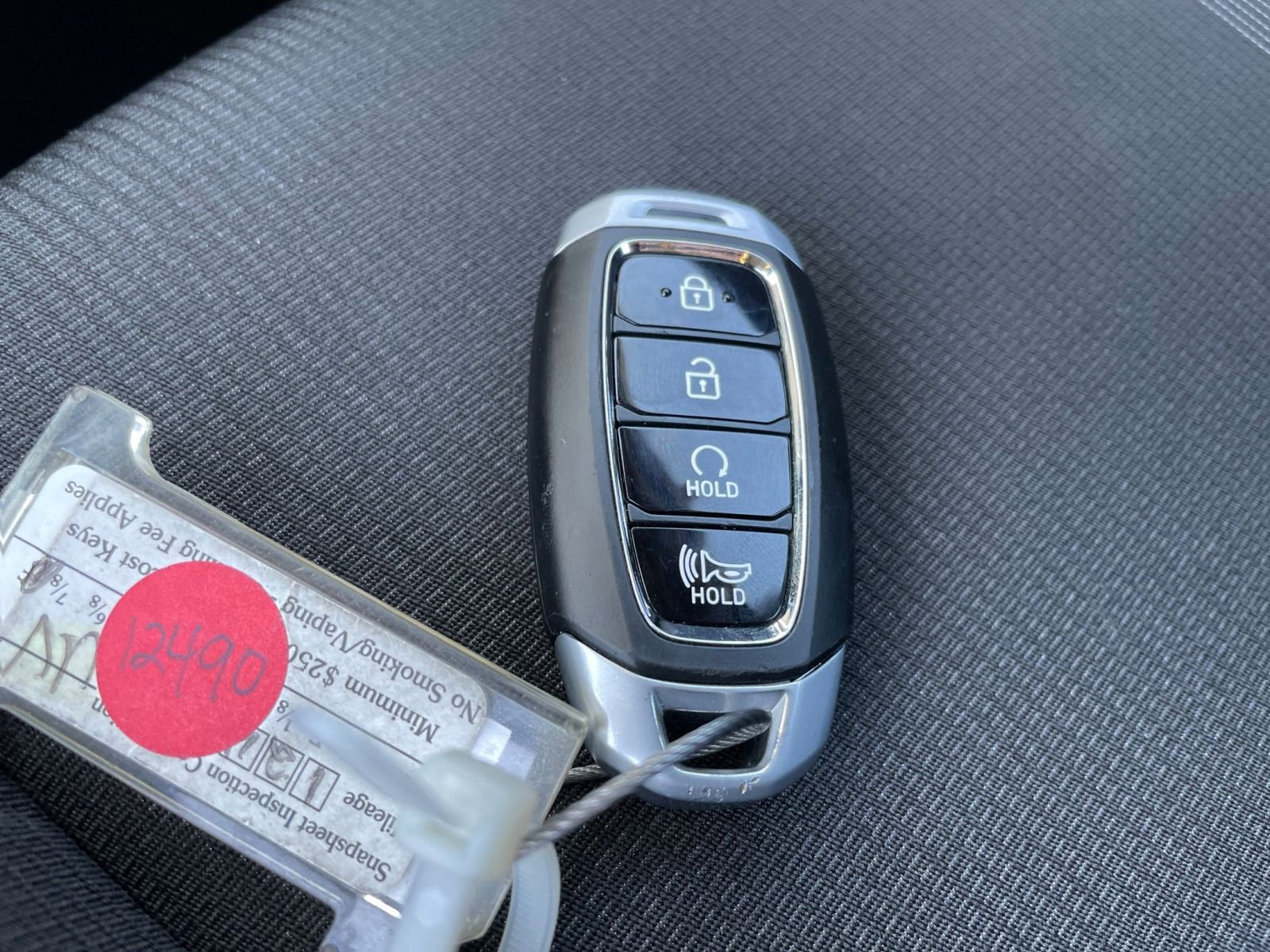 Used 2025 Hyundai Venue SEL image 24