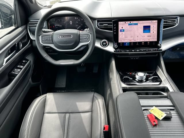 New 2026 Jeep Grand Wagoneer Limited AWD/4WD image 15