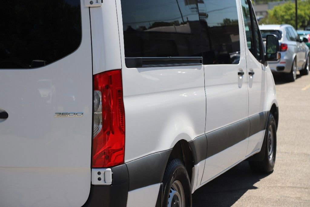 Used 2024 Mercedes-Benz Sprinter 2500 image 12