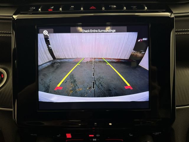 Used 2023 Jeep Grand Cherokee Altitude image 25