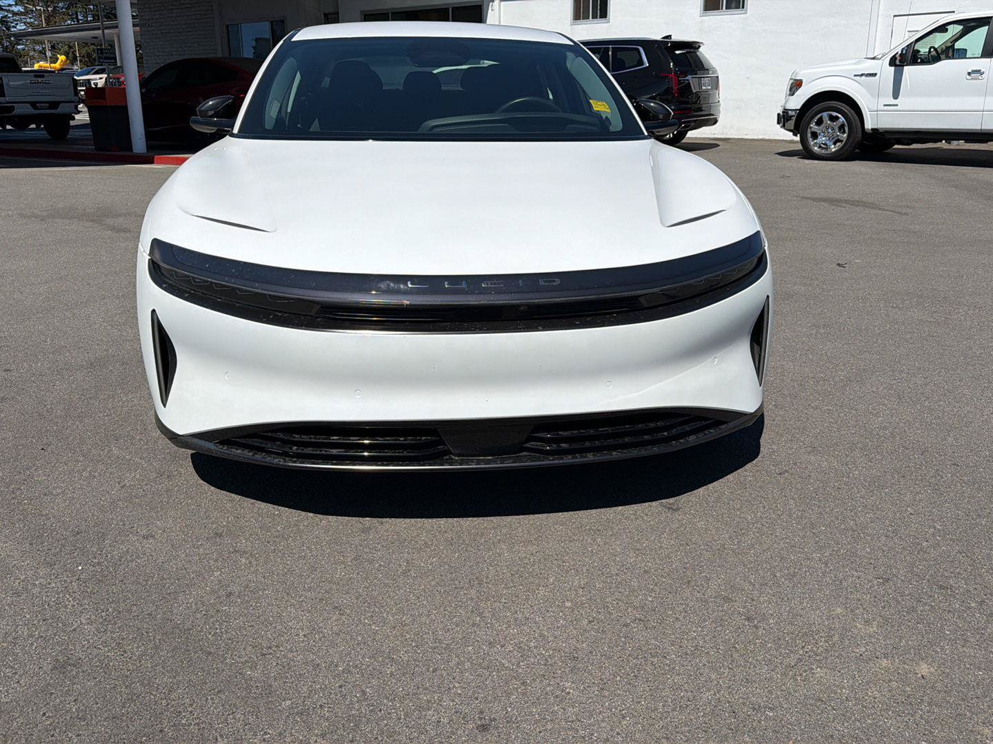 Used 2025 Lucid Air Touring AWD/4WD image 2