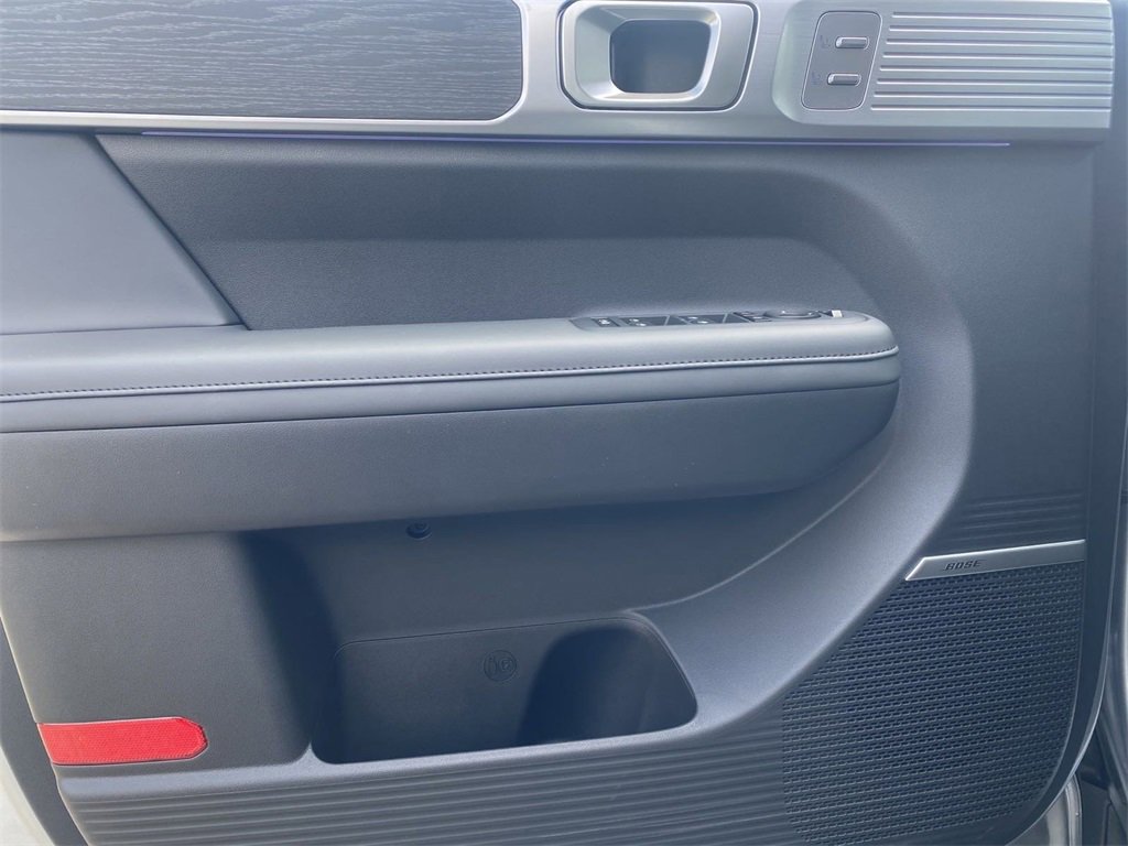 New 2024 Hyundai Santa Fe Calligraphy image 11