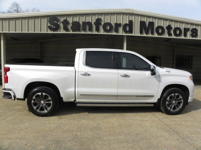 Used 2022 Chevrolet Silverado 1500 High Country w/ Technology Package image 5