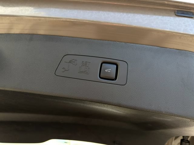 Used 2025 Lincoln Corsair FWD w/ Equipment Group 101A image 45