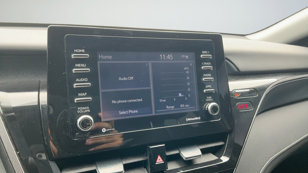 Used 2023 Toyota Camry SE FWD image 11