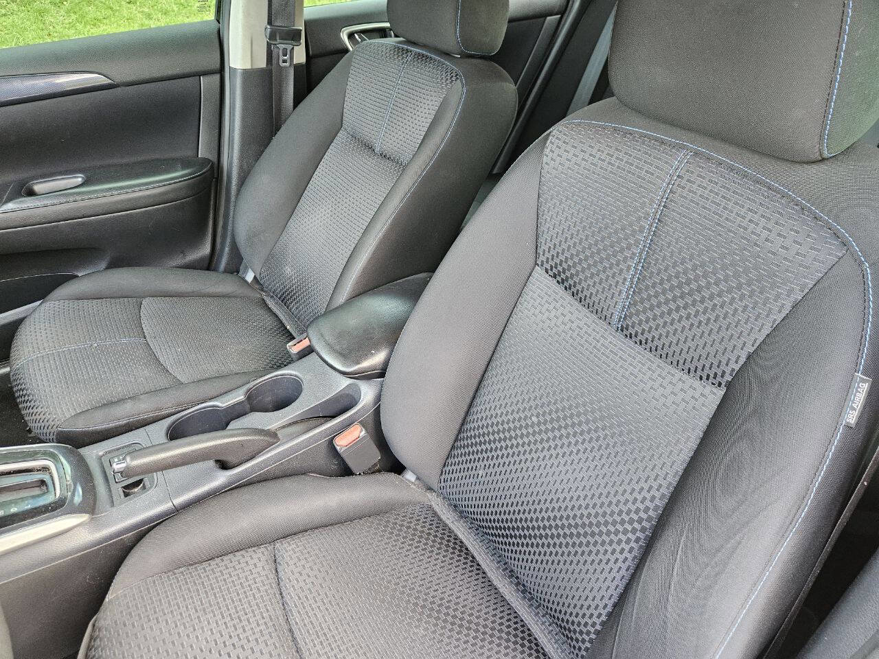 Used 2018 Nissan Sentra SR image 12