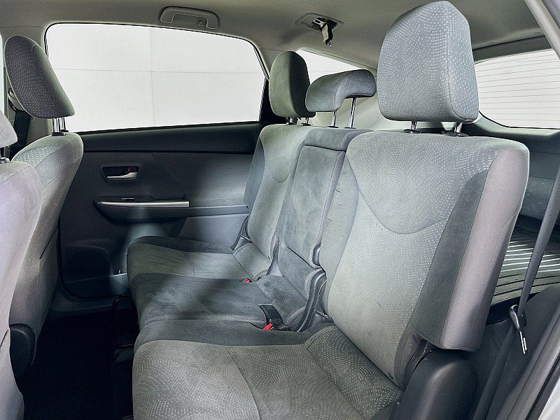 Used 2012 Toyota Prius V Three FWD image 20