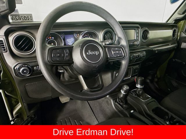 Used 2021 Jeep Wrangler Sport AWD/4WD image 7