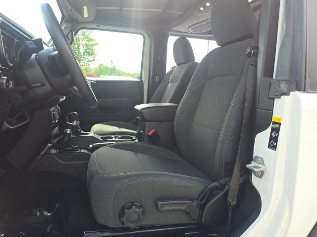 Certified 2025 Jeep Wrangler Sport AWD/4WD image 10